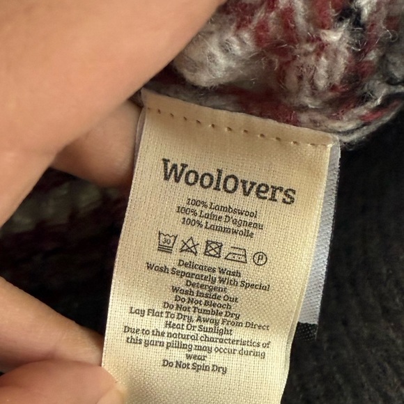 WoolOvers 100% Lambswool Fair Isle
Cardigan Grey Burgundy Size M - Picture 4 of 6